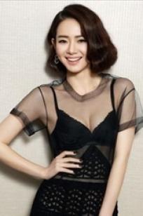 戚薇(Stephy)人个资料微博生活照,戚薇 7哥、佳宝、薇薇、小白、VV、7V图片写真集