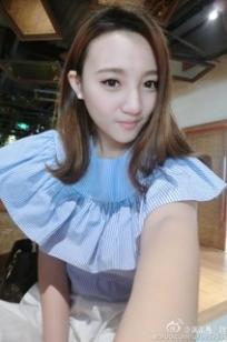 翟奥奥baby(Aoao Zhai)人个资料微博生活照,翟奥奥baby 图片写真集