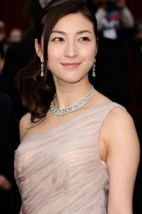 广末凉子(広末凉子)人个资料微博生活照,广末凉子 広末凉子 Ryoko hirosue图片写真集