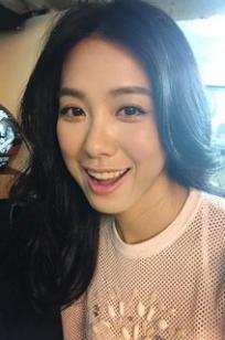 林可彤(林怡圻)人个资料微博生活照,林可彤 林怡圻图片写真集