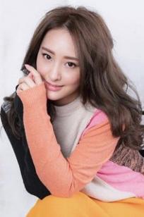 陈滢(郑钰滢)人个资料微博生活照,陈滢 郑钰滢 Jeannie Chan图片写真集