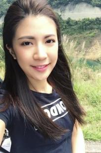 余逸思(Yoshi Yu)人个资料微博生活照,余逸思 图片写真集