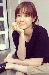 李佳颖(Ivleyn)人个资料微博生活照,李佳颖 图片写真集
