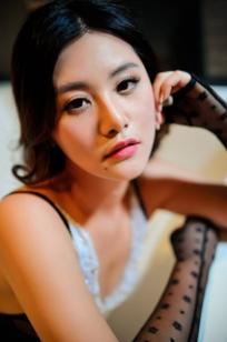 狐狸小姐(Adela)人个资料微博生活照,狐狸小姐 图片写真集