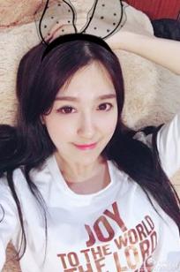 Rita小雨(冯雨)人个资料微博生活照,Rita小雨 冯雨图片写真集