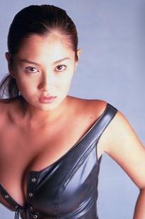 吉田里深(Satomi Yoshida)人个资料微博生活照,吉田里深 Satomi Yoshida图片写真集