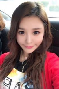 严妡雅(Jennifer)人个资料微博生活照,严妡雅 图片写真集