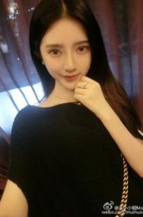 于小小姐(momo)人个资料微博生活照,于小小姐 图片写真集