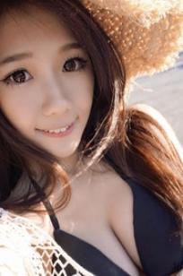 熊熊儿(Becky)人个资料微博生活照,熊熊儿 图片写真集