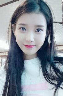 李智恩(이지은)人个资料微博生活照,李智恩 이지은 Lee Ji-Eun 李知恩 国民妹妹 IU图片写真集