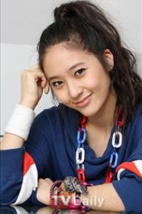 郑秀晶(정수정)人个资料微博生活照,郑秀晶 정수정 Krystal 水晶图片写真集