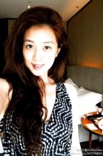 金小曼(Sue Wang)人个资料微博生活照,金小曼 图片写真集
