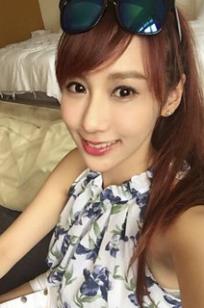 Kimi步(吕思莹)人个资料微博生活照,Kimi步 吕思莹图片写真集