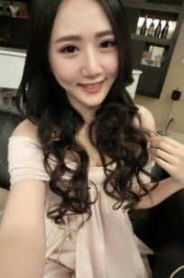 小精翎(唐明翎)人个资料微博生活照,小精翎 唐明翎图片写真集