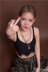 马红(Nikiyababy)人个资料微博生活照,马红 图片写真集