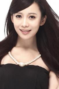 胡悦人个资料微博生活照,胡悦 图片写真集