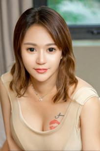 小梦梦(Mengmeng)人个资料微博生活照,小梦梦 图片写真集