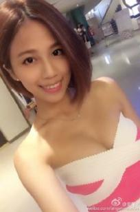 安乔(邱蔓绫)人个资料微博生活照,安乔 邱蔓绫图片写真集