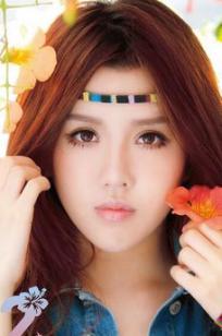 白纬玲(白緯玲)人个资料微博生活照,白纬玲 白緯玲 Yumi图片写真集