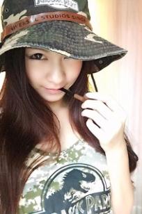 银小喵(Neko)人个资料微博生活照,银小喵 图片写真集