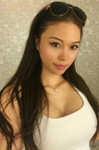 Emibabyxo(Emibaby)人个资料微博生活照,Emibabyxo 图片写真集