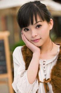 王若伊(Seven Royi)人个资料微博生活照,王若伊 图片写真集