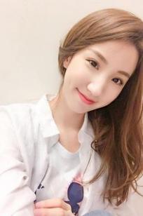 叶芷君(Jocelyn)人个资料微博生活照,叶芷君 图片写真集