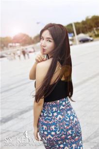 伊莉娜(Lina Yi)人个资料微博生活照,伊莉娜 图片写真集