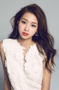 吴斐莉(Natalie)人个资料微博生活照,吴斐莉 小飞饼图片写真集