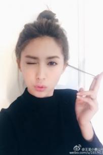 王圣小泰山(王圣洁)人个资料微博生活照,王圣小泰山 王圣洁图片写真集