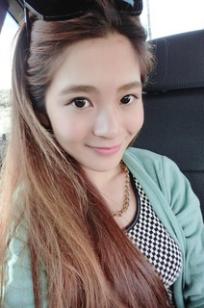 钟采轩(鍾采軒)人个资料微博生活照,钟采轩 鍾采軒图片写真集