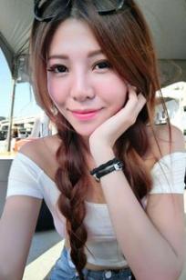 洪雅妮(Ya Nini)人个资料微博生活照,洪雅妮 图片写真集