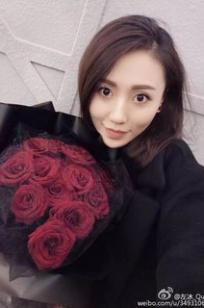 左冰Queen(Queen)人个资料微博生活照,左冰Queen 图片写真集