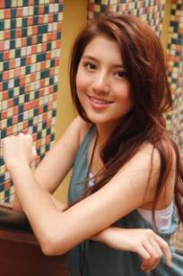 吴千语(吴欣容)人个资料微博生活照,吴千语 吴欣容 BB图片写真集