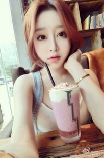 卜娜娜(bunana)人个资料微博生活照,卜娜娜 图片写真集