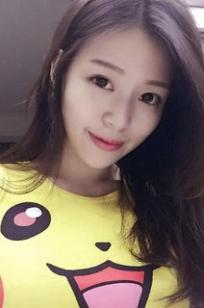 Iris Yen(irisssszzz)人个资料微博生活照,Iris Yen irisssszzz图片写真集