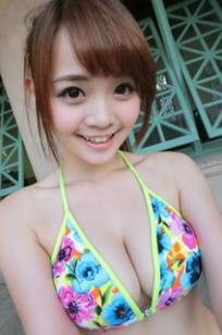 维尼(微笑甜心)人个资料微博生活照,维尼 微笑甜心图片写真集