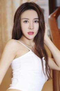 伊莉娜(Lina Yi)人个资料微博生活照,伊莉娜 图片写真集
