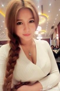 梦云(吴梦云)人个资料微博生活照,梦云 吴梦云图片写真集