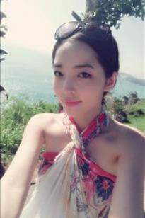 王钟瑶(June)人个资料微博生活照,王钟瑶 图片写真集