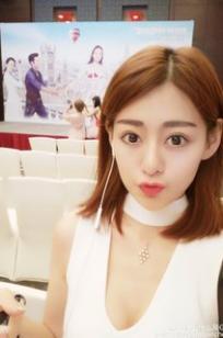 小辰辰(刘琬辰)人个资料微博生活照,小辰辰 刘琬辰 什么什么辰Grace图片写真集