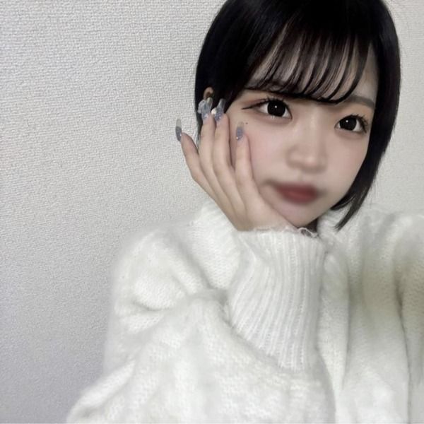 FC2-PPV-4430132 天真爛漫小隻馬E罩杯妹子 喜歡口交中出！