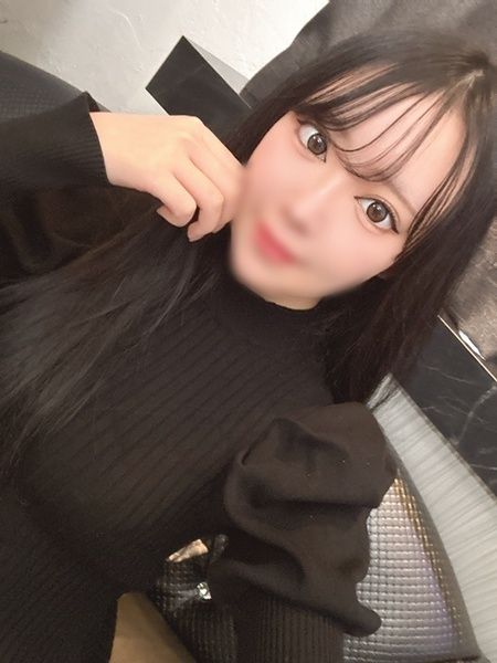 FC2-PPV-4470848 容姿端麗!一流飯店女接待員!美乳與美腳♡沙耶香。男性經驗少的素人感滿載內向的性愛...
