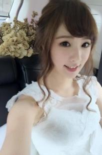 小苹果(郑裕蓁)人个资料微博生活照,小苹果 郑裕蓁图片写真集