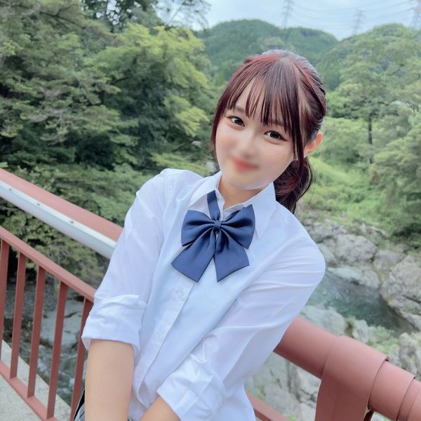 FC2-PPV-3931658 初次拍攝、露臉！！今天限定價格！！聚集清純美◯女！啦啦隊部 所屬的馬尾女學生今年終於18歳！！萌可愛少女未 發達身體玩弄無套內射！！【2部作】