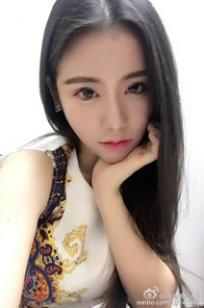 丹妮酱也是但老师(但甲子)人个资料微博生活照,丹妮酱也是但老师 但甲子 佯光图片写真集