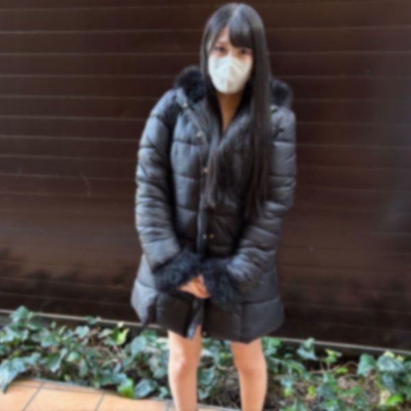 FC2-PPV-4661017 【初公開】【無碼】美女的這麼漂亮的大量潮吹，很難見到。請務必欣賞從美麗身體中噴出的潮吹。[前篇]