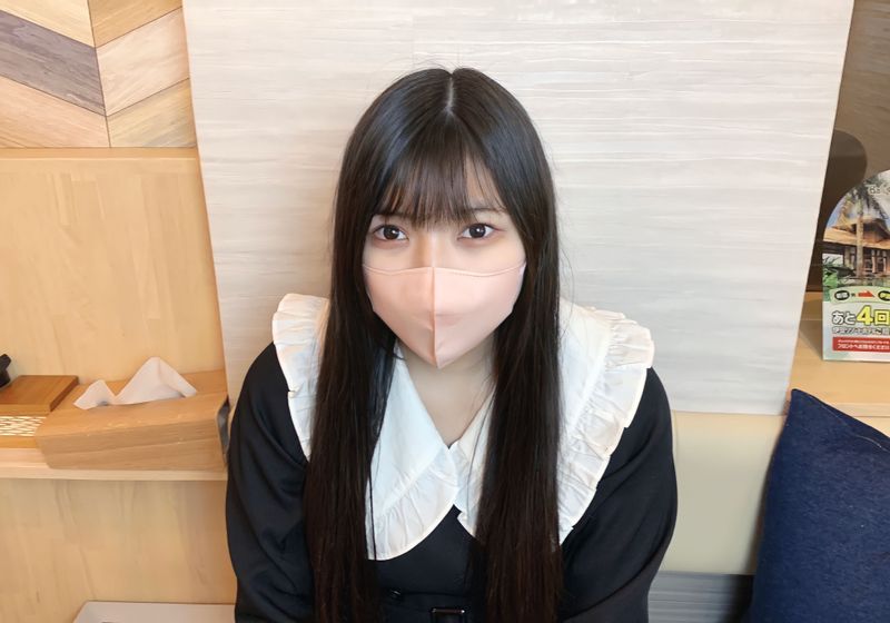 FC2-PPV-3186374 苗條咖啡店店員 無套中出