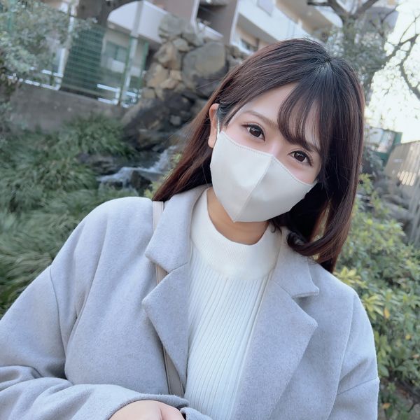 FC2-PPV-3241576 初次拍攝、露臉！！不，她太大膽了吧！？像挑逗世界上男人般天然H罩杯乳罩美女...完全勃起不迴避的強大神乳乳交，施予2回連續無套中出！！