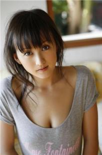 小松彩夏(Komatsu Ayaka)人个资料微博生活照,小松彩夏 Komatsu Ayaka图片写真集